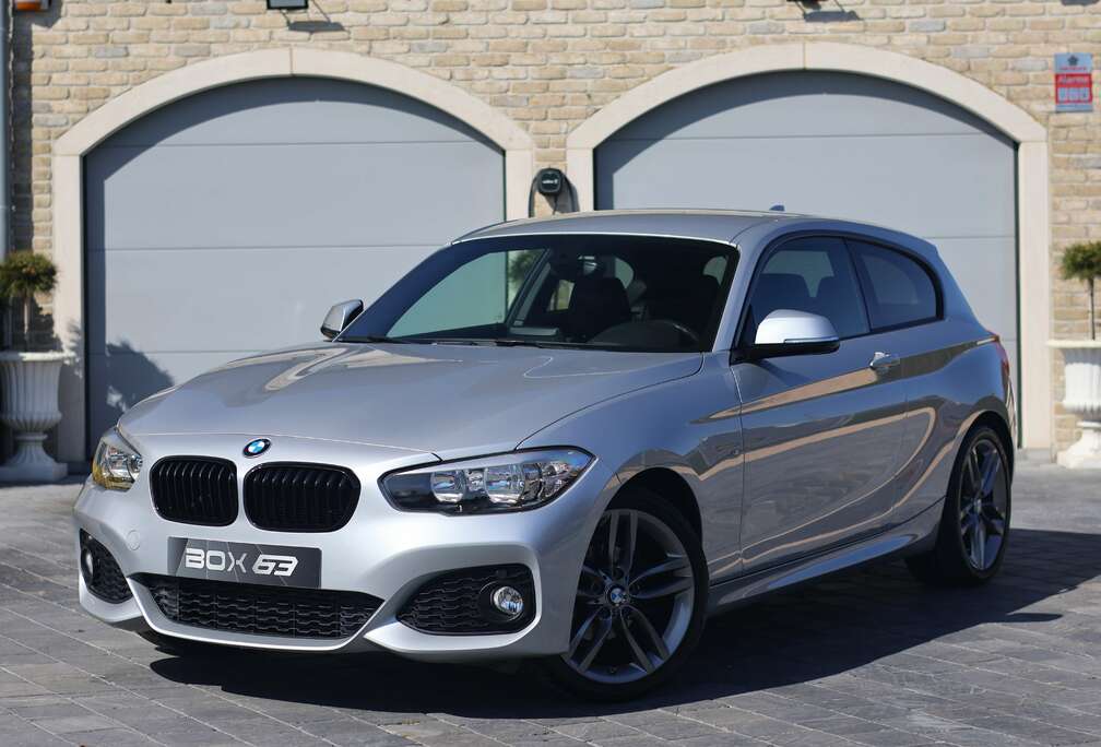 BMW 116i PACK M / ALCANTARA / 18\