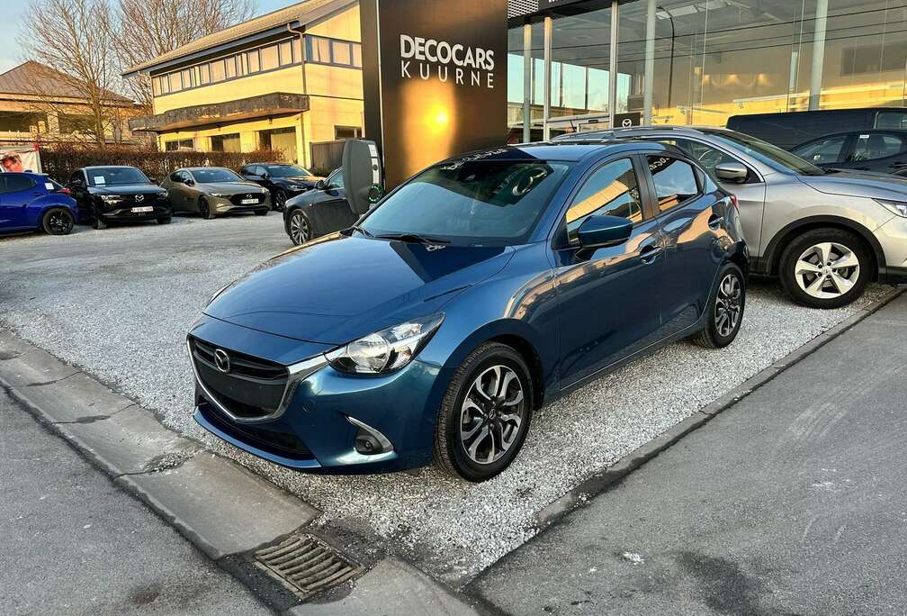 Mazda 1.5i Skyactiv-G Hakoné/ Camera/ Navi/ CruiseC