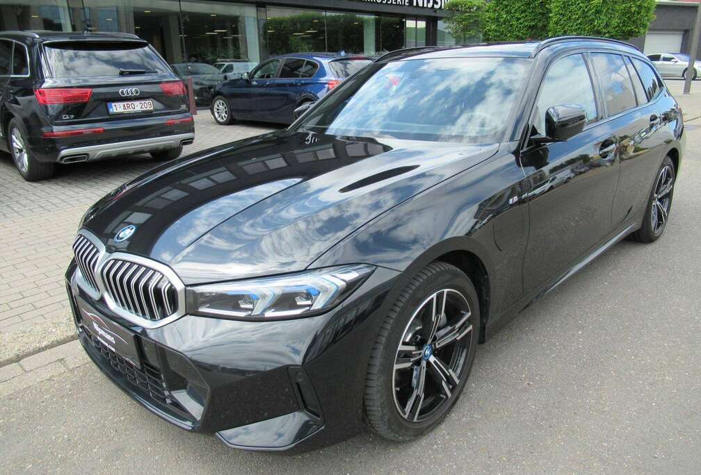 BMW eA xDrive PHEV-M SPORT-HUD-Pano-Navi-Airco-Memory-Camera