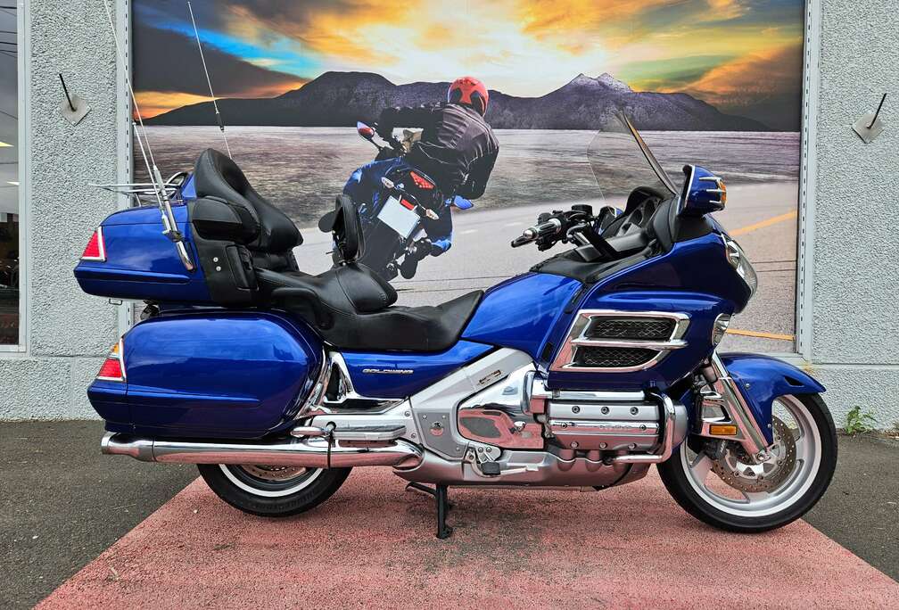 Honda 1800 ABS