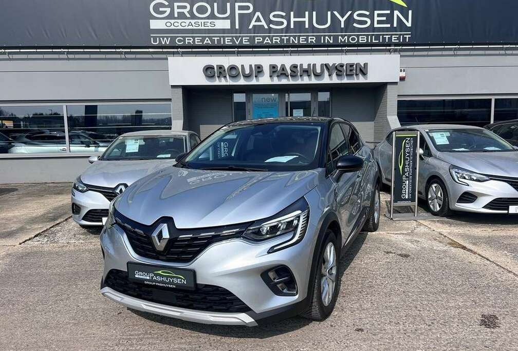 Renault \'\'Evolution\'\' 5D.