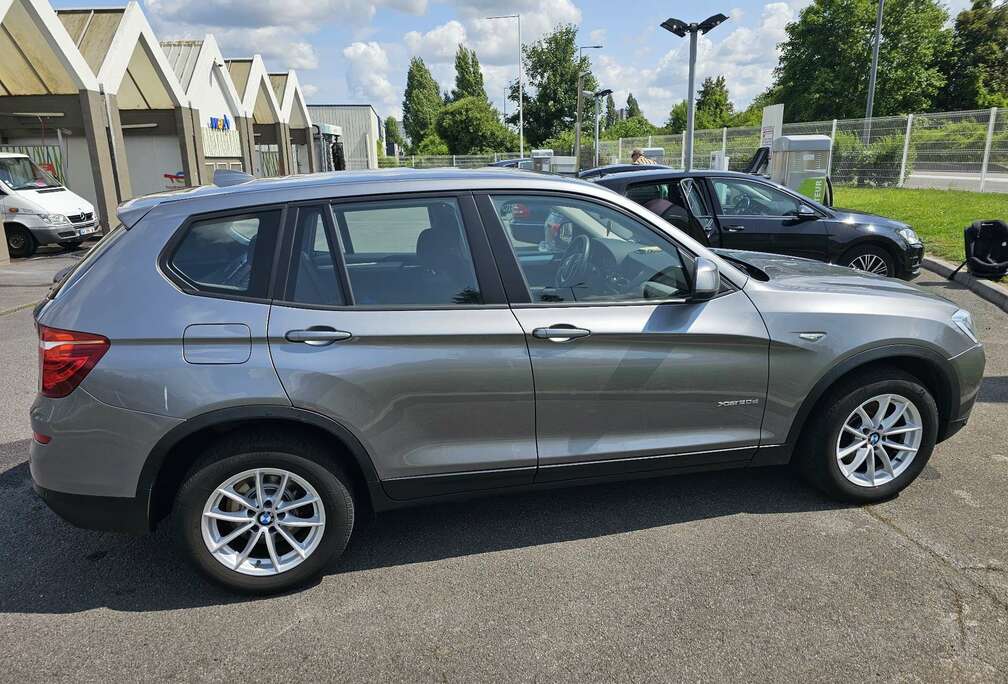 BMW xDrive20d 190ch Business