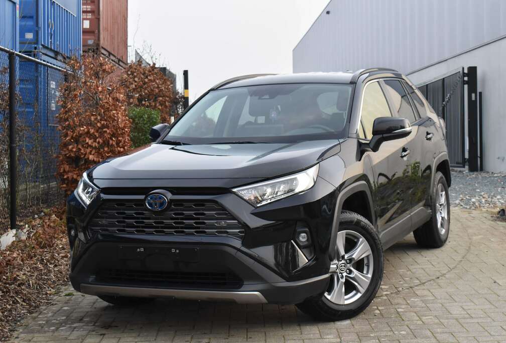 Toyota PHEV 2.5i i-AWD Facelift Dynamic Plus Virtual TVA