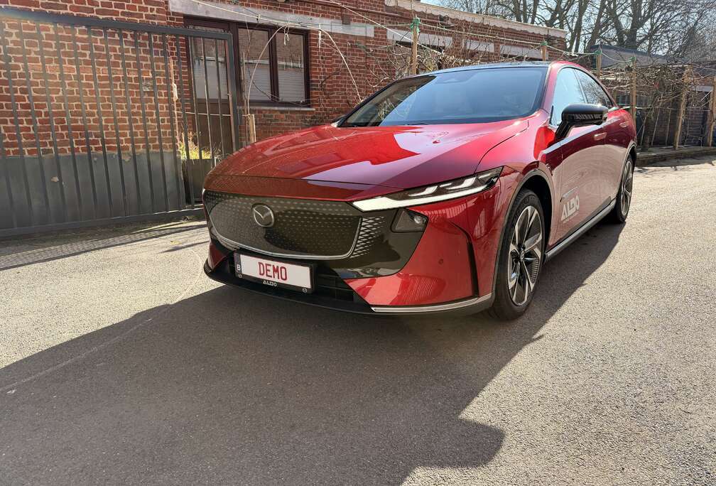 Mazda 6e 80 kWh Long Range Takumi DEMO