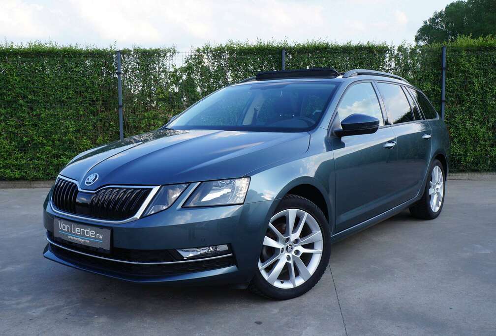 Skoda Combi 1.5 TSI ACT Style DSG 150 pk Navi Carplay pano dak Trekhaak  12m Garantie