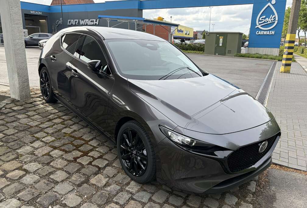 Mazda 3 Hatchback 2.0i e-Skyactiv-X Homura Plus Homura P