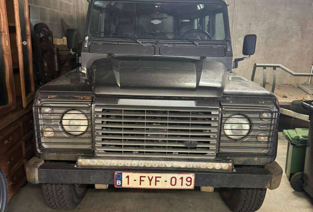 Land Rover Defender 2.5 Td5 E