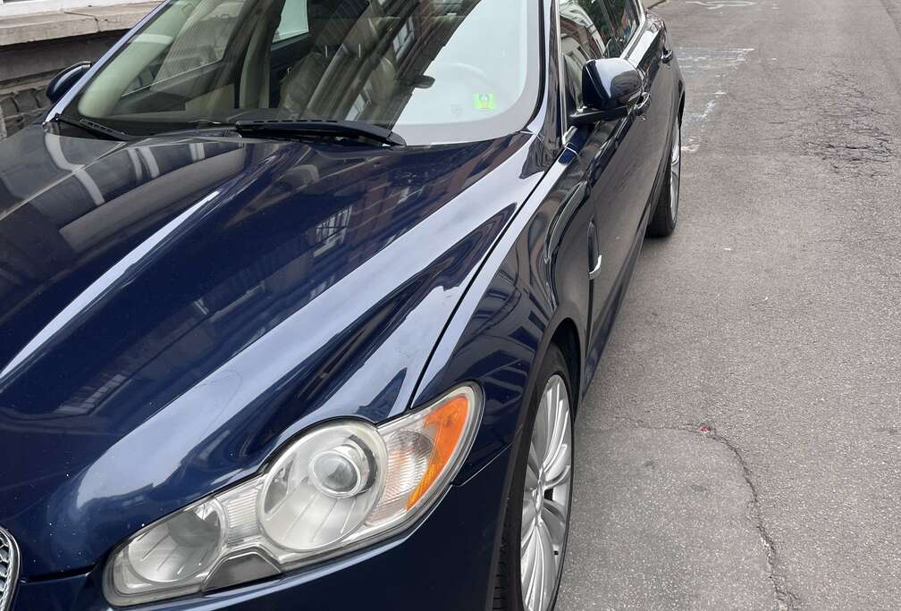 Jaguar 3.0 Turbo V6 Premium Luxury DPF