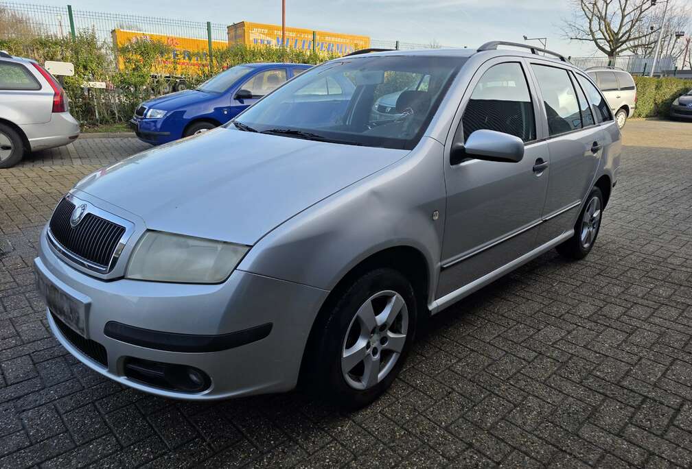 Skoda Fabia 1.4 16V Combi Ambiente