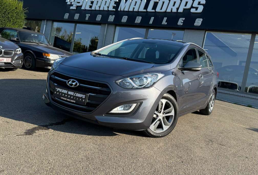 Hyundai SW 1.6 CRDi Pop / EURO 6 /CRUISE /CAMERA /GARANTIE