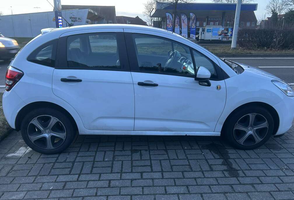 Citroen 1.0 PureTech Attraction