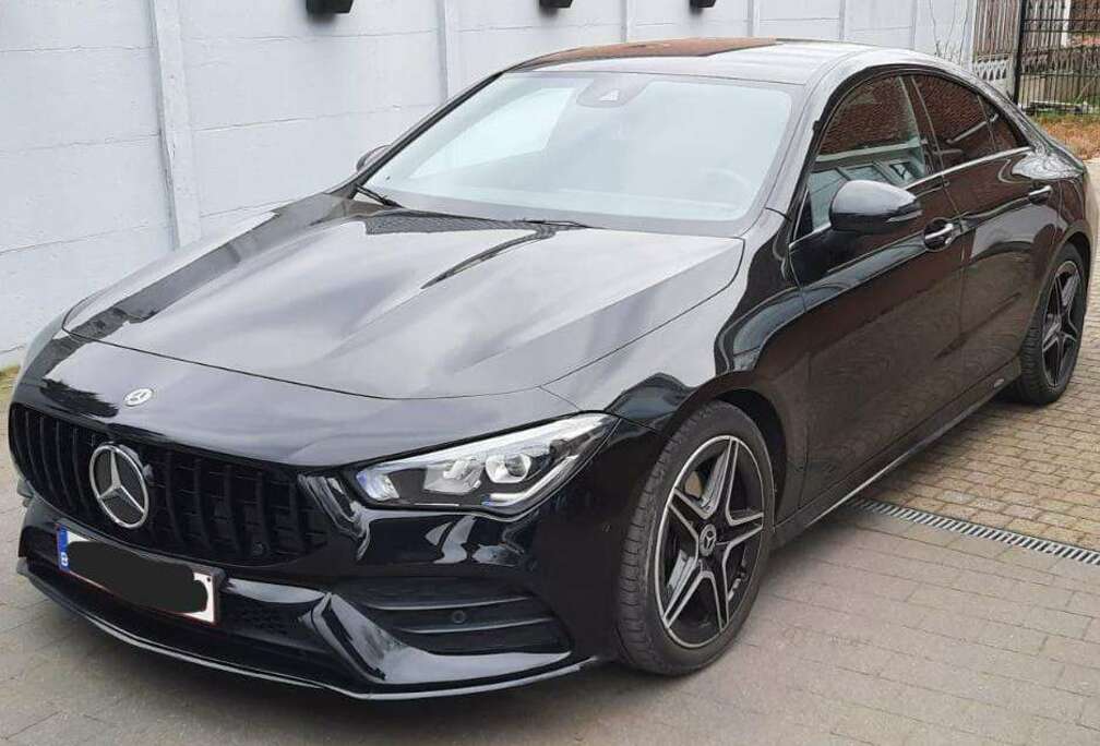 Mercedes-Benz CLA 180 Shooting Brake 7G-DCT AMG Line