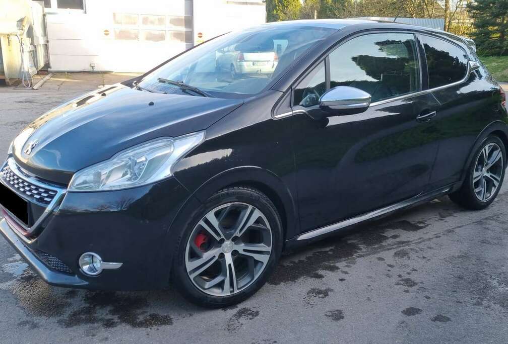 Peugeot 208 1.6i Allure