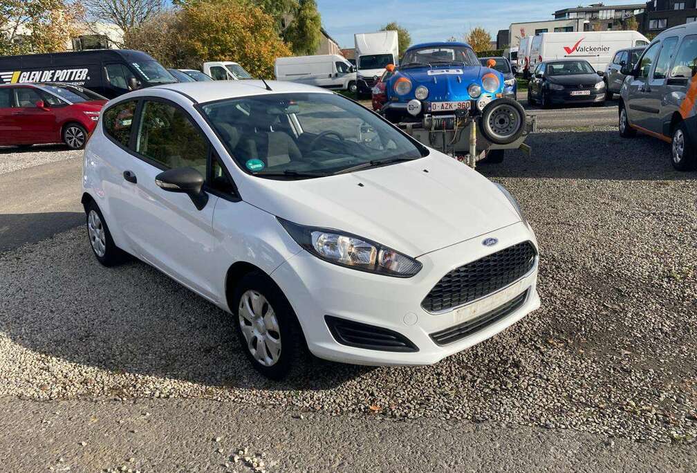 Ford 1.5 TDCi 75 S&S Titanium