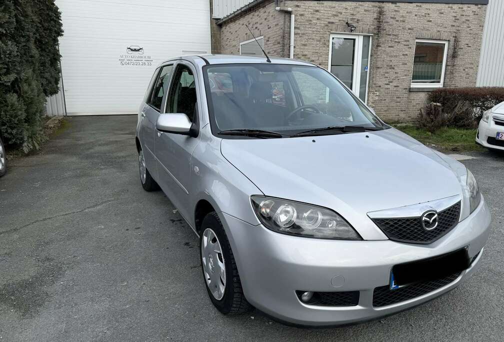 Mazda 1.4i 16v Active