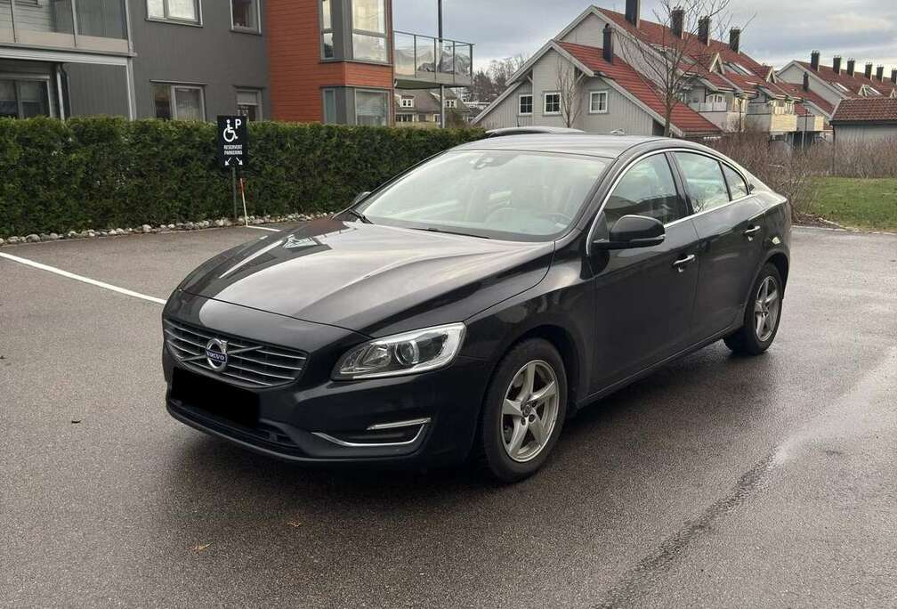 Volvo S60 2.0 D3 Kinetic Geartronic in goede staat