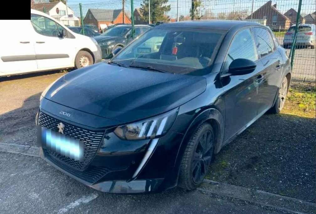 Peugeot 208 1.2i PureTech GT