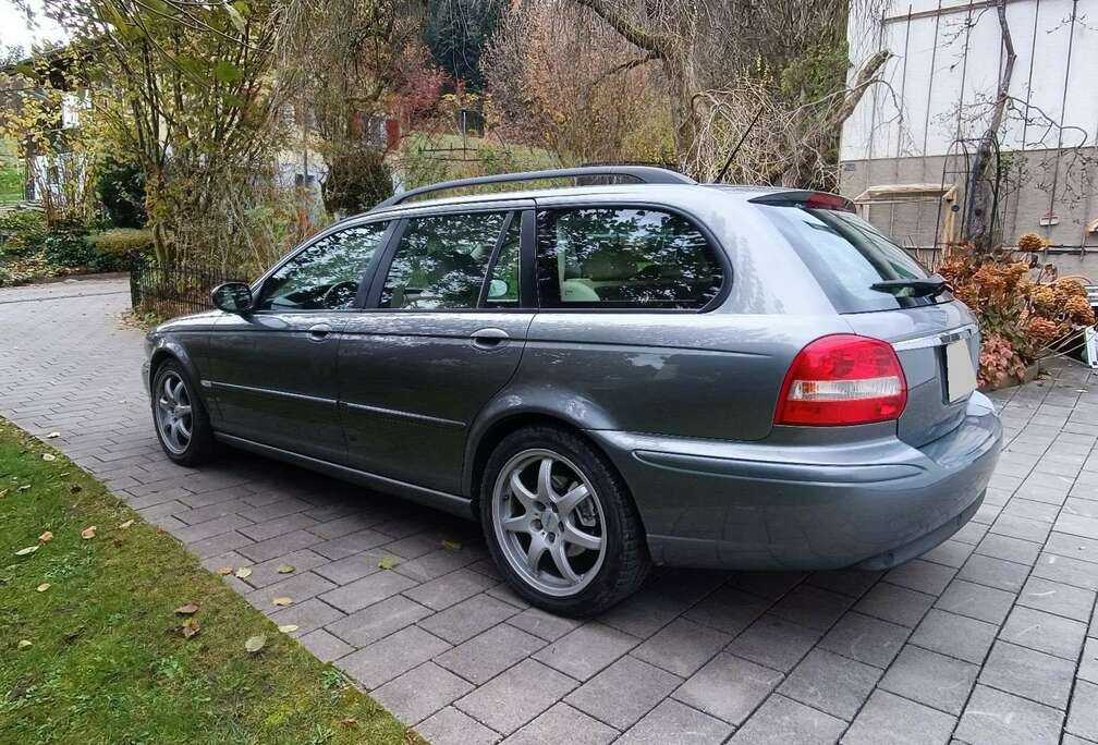 Jaguar X-Type+2.0+Turbo+D+16v+Classic