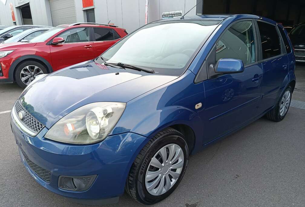 Ford Fiesta 1.3i Ambiente