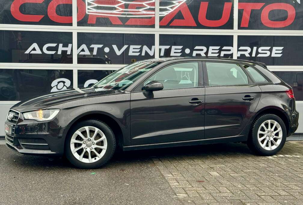 Audi Sportback 1.6 TDi Ambition NAVI CLIM XENON CRUISE