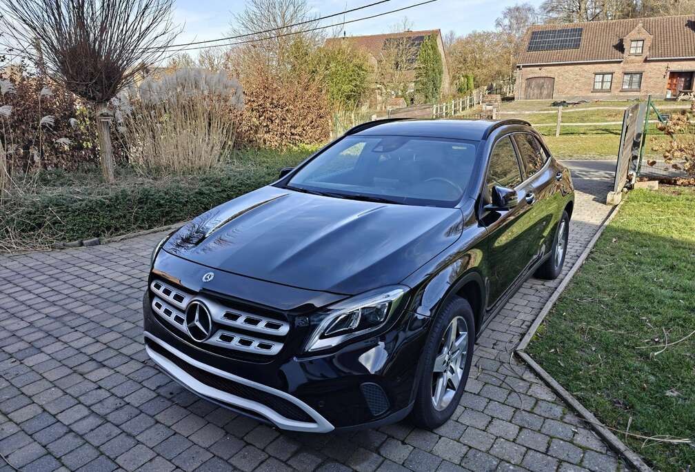 Mercedes-Benz GLA 180 (EU6.2)