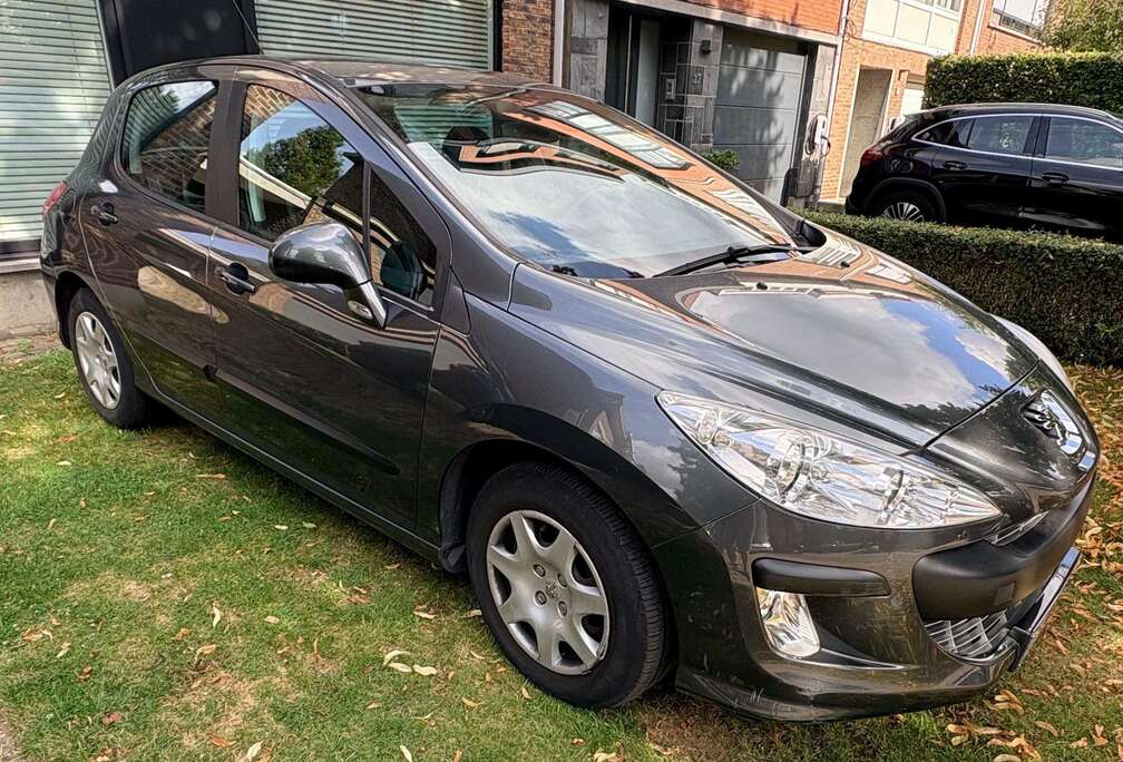 Peugeot 308 1.6i