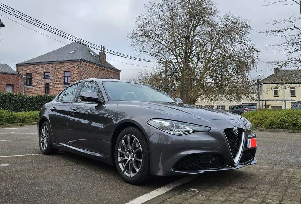 Alfa Romeo 2.2 MJD Super ATX