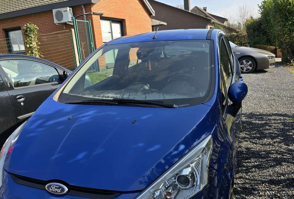 Ford 1.0 EcoBoost Titanium