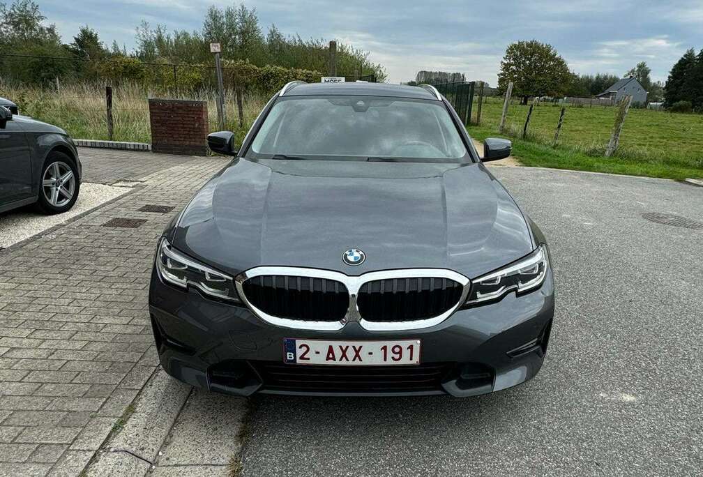 BMW 320i Touring Aut. Sport Line