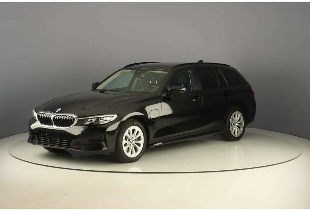 BMW e Touring 204pk Pack Business