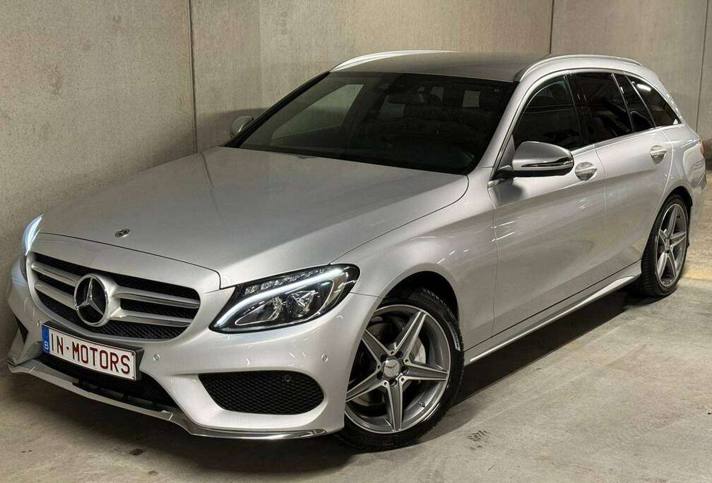 Mercedes-Benz AMG  SFEER  ELEK. KOFR  156 PK  ZETELVW.  TREKHAAK