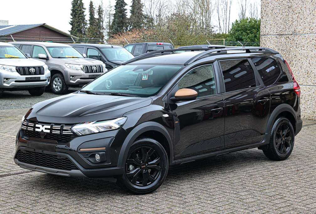 Dacia EXTREME+UITVOERING*7-ZITPLAATSEN*CAMERA*APPLECARPL