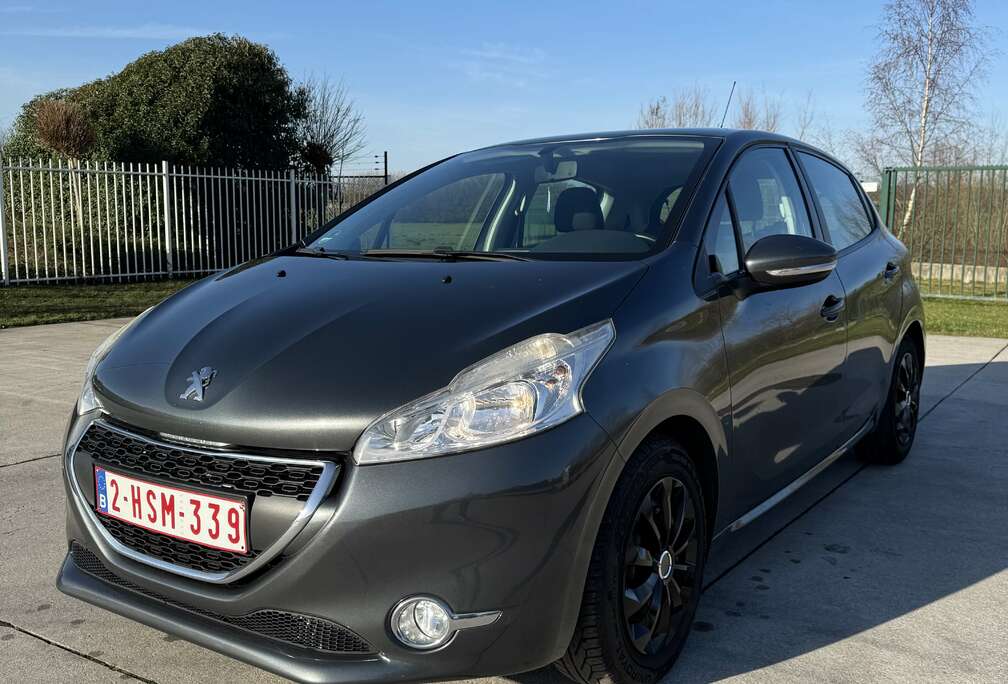 Peugeot 1.2 Benzine Euro 5 GEKEURD VOOR VERKOOP