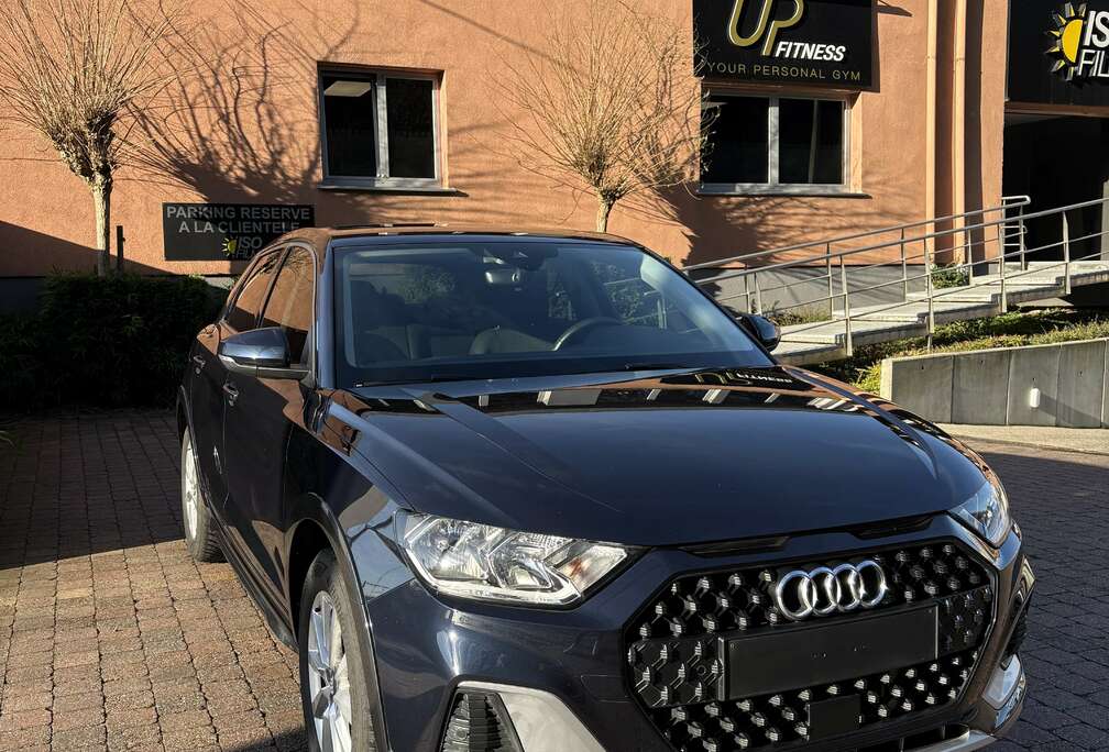 Audi Citycarver 30 TFSI