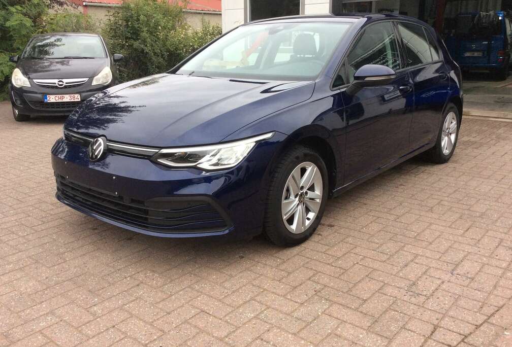 Volkswagen 1.0 eTSI mild Hybride automaat, navi, camera,...