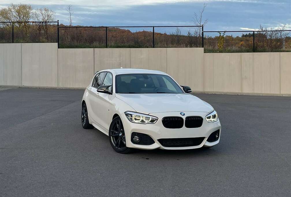 BMW Pack M / Sièges chauffants / Alcantara / ...