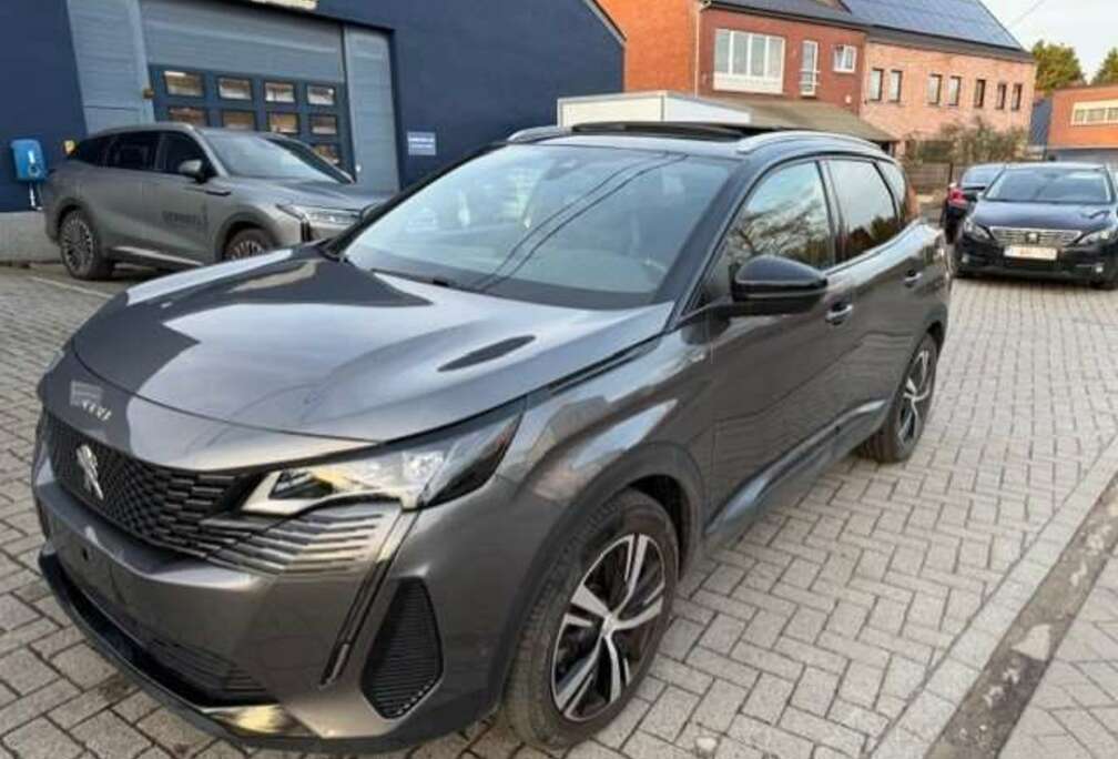 Peugeot 3008 Plug-In Hybrid 225 e-EAT8 GT