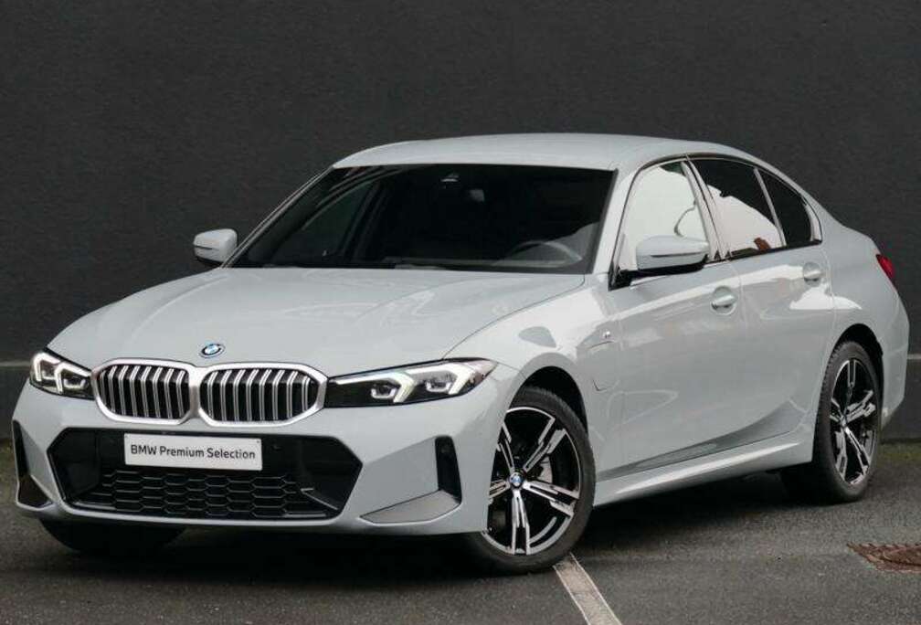 BMW 330e Berline M Sport  TOWB  CAMERA