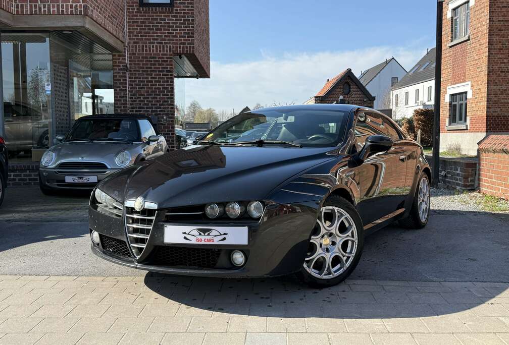 Alfa Romeo Brera 2.2i JTS Sky View // EXPORT // AIRCO //