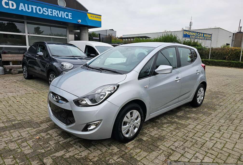 Hyundai 1.6i Lounge Automaat, Airco, 12 Maanden Garantie