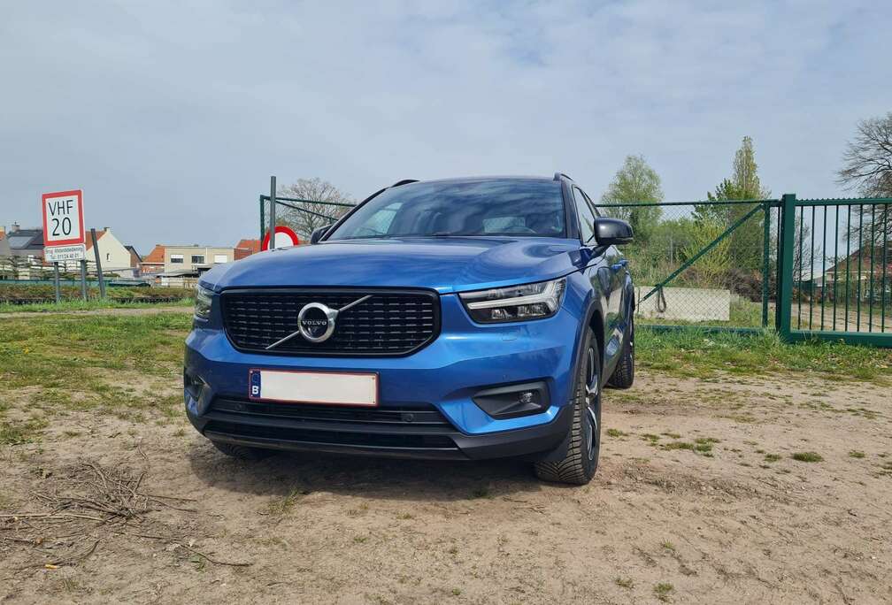Volvo XC40 2.0 T4 R-Design Geartronic