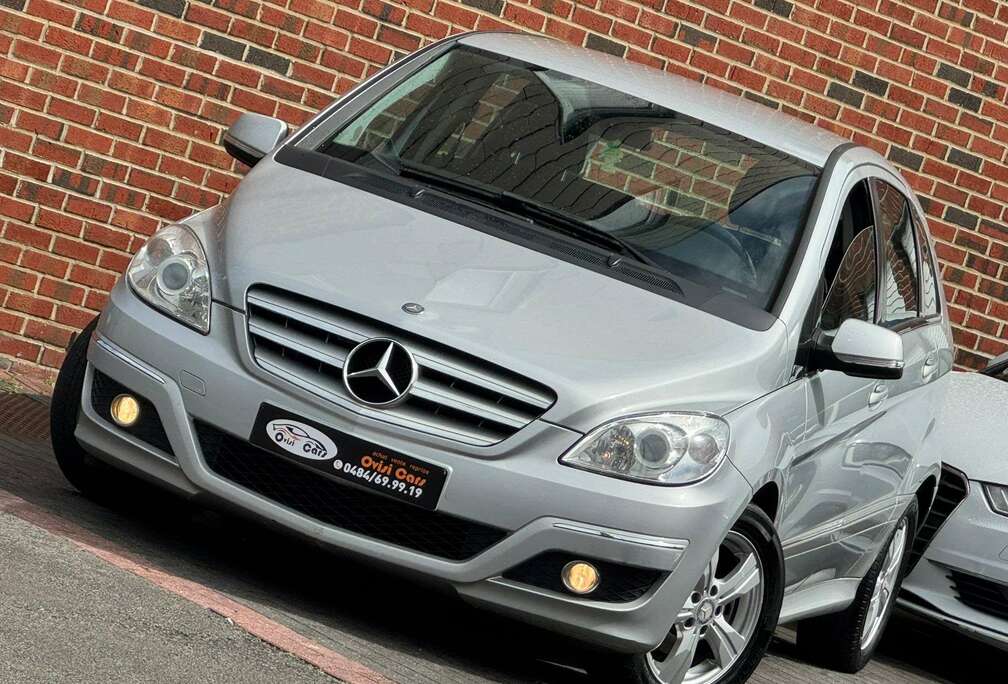 Mercedes-Benz / ROULE BIEN / MARCHAND EXPORT /