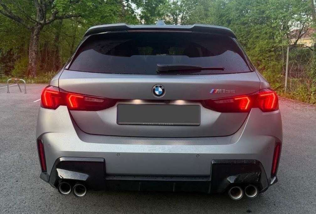 BMW M135iXA