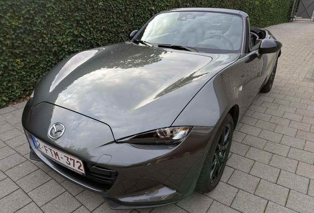 Mazda MX-5 RF SKYACTIV-G 1.5 ADVANTAGE