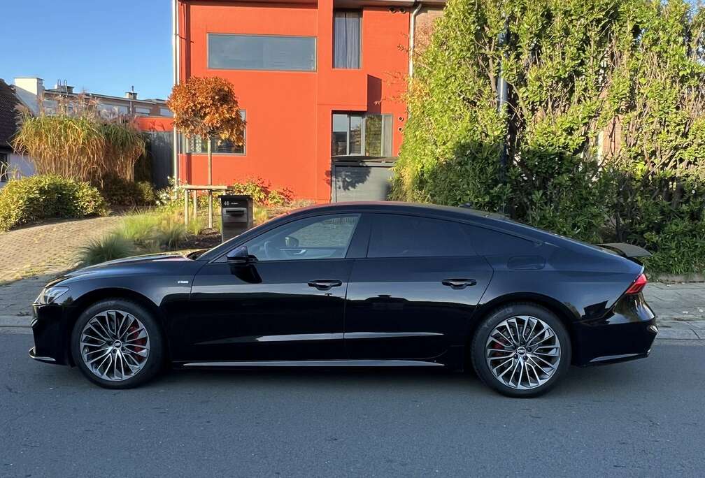 Audi 55 TFSIe quattro S tronic