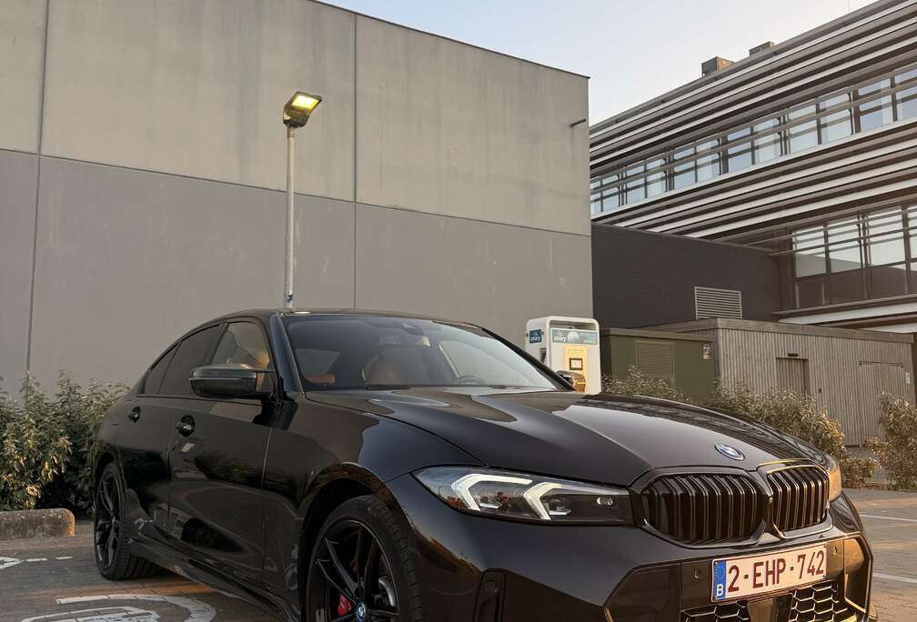 BMW BMW 330e M Sport Pro | 292 pk | Cognac Leder | H&K