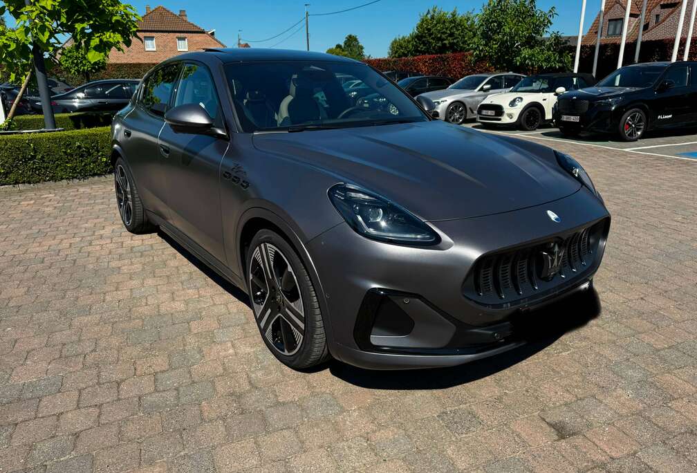Maserati e-Grecale 105 kWh AWD Folgore