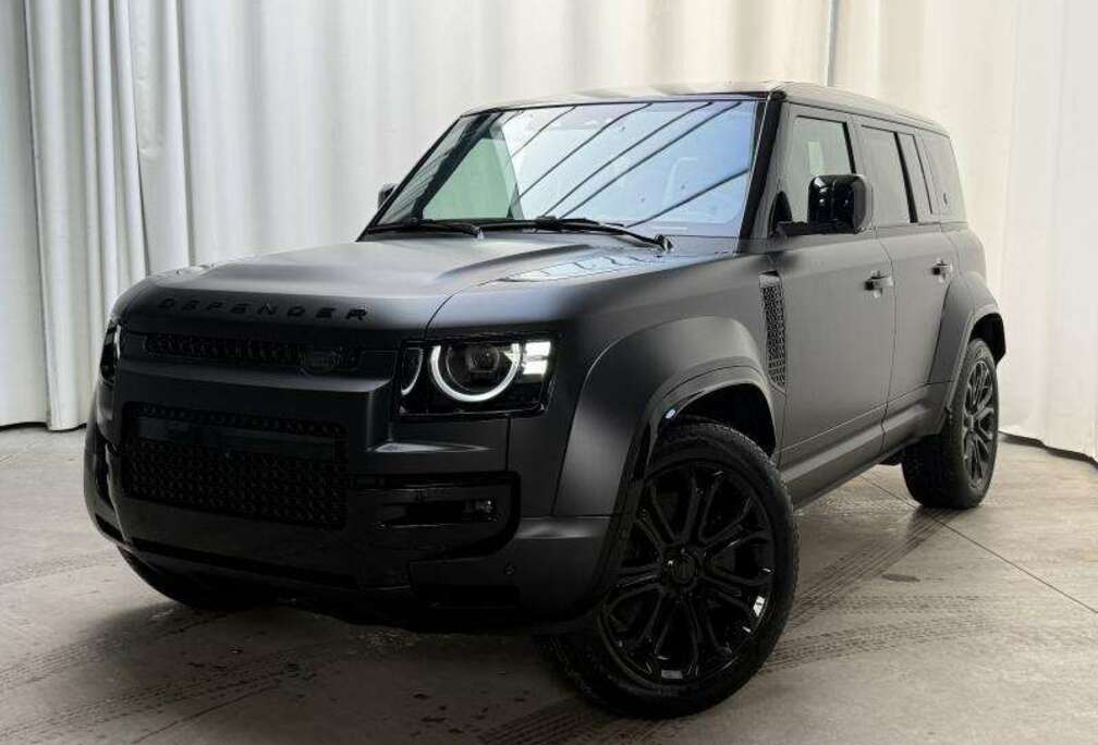 Land Rover P635 AWD Auto OCTA Black