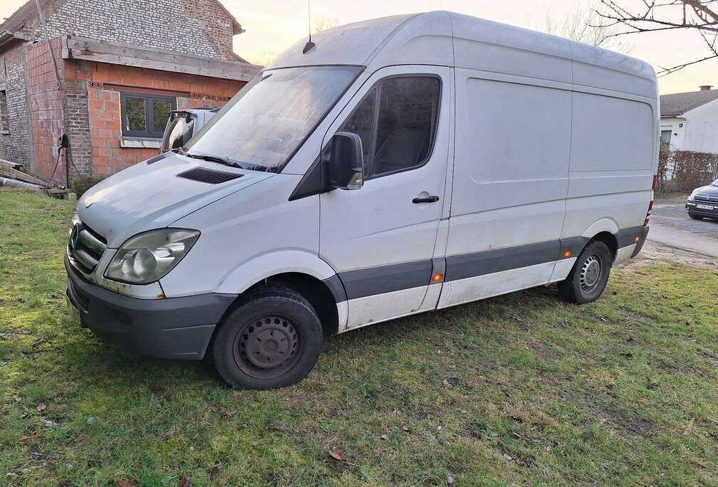 Mercedes-Benz 316 2.1 CDI A1