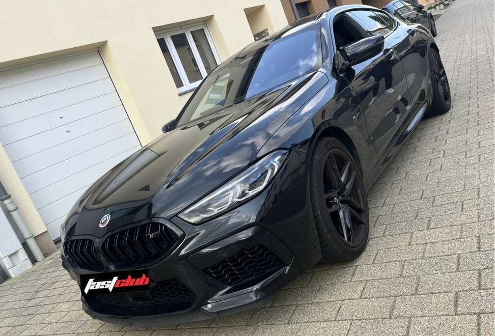 BMW M8  xDrive  625ch  2022
